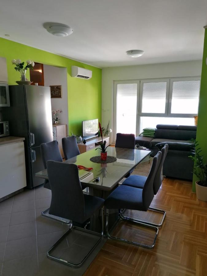 טרוגיר Apartment Marija מראה חיצוני תמונה